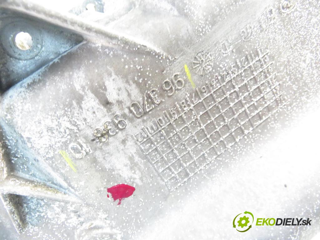 PEUGEOT 406 Break (8E/F) KOMBI 2005 100,00 2.0 16V 136 - RFN (EW10J4) 1997,00 Vaňa olejová 9637093810 (Olejová vaňa)