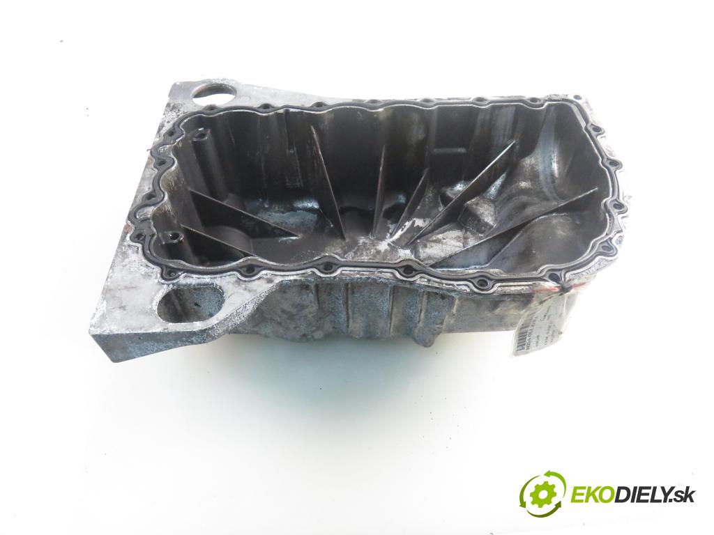 VOLVO V40 Kombi (645) KOMBI 2000 85,00 1.9 DI 116 - D 4192 T3 1870,00 vana olejová 7700114034 (Olejové vany)