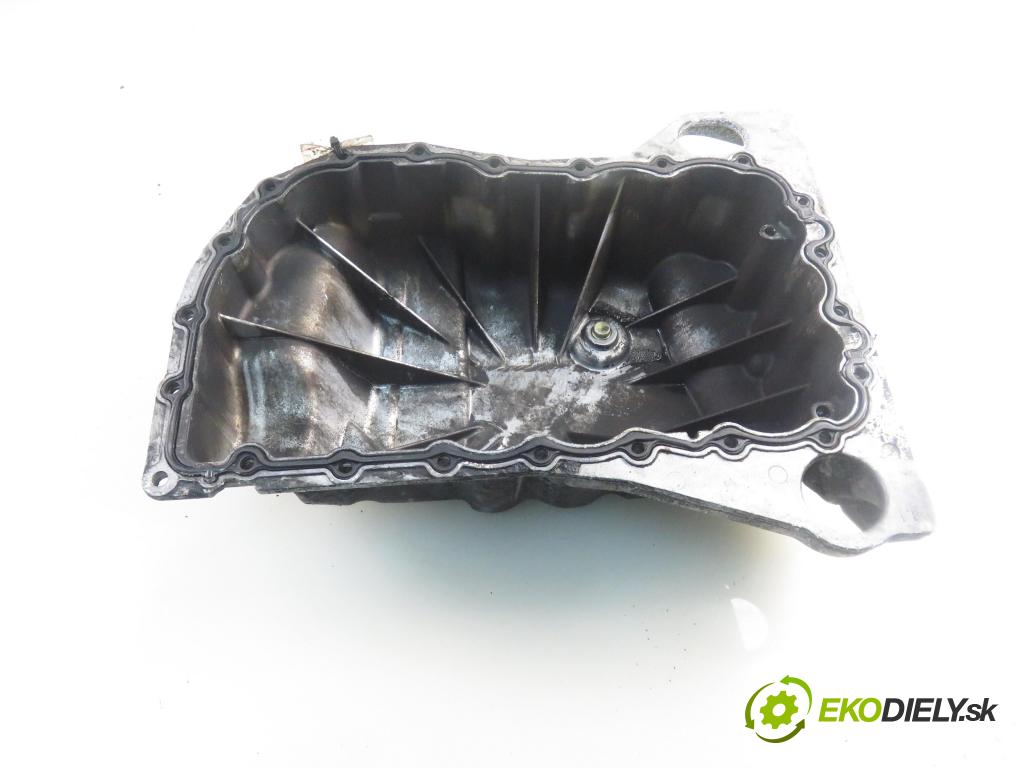 VOLVO V40 Kombi (645) KOMBI 2000 85,00 1.9 DI 116 - D 4192 T3 1870,00 vana olejová 7700114034 (Olejové vany)