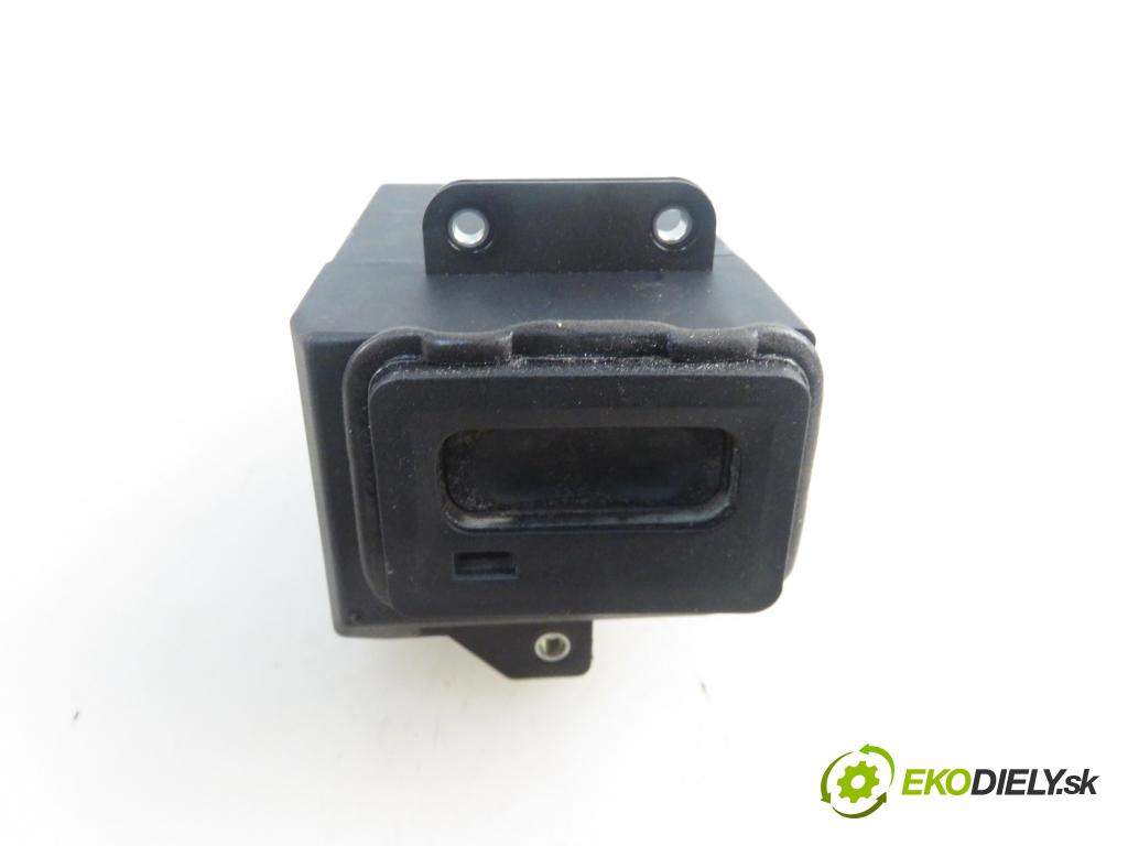 ALFA ROMEO 159 (939_) SEDAN 2009 88,00 1.9 JTDM 8V - 939 A1.000 1910,00 spinačka 1560616200 (Spínacia skrinka a kľúč)