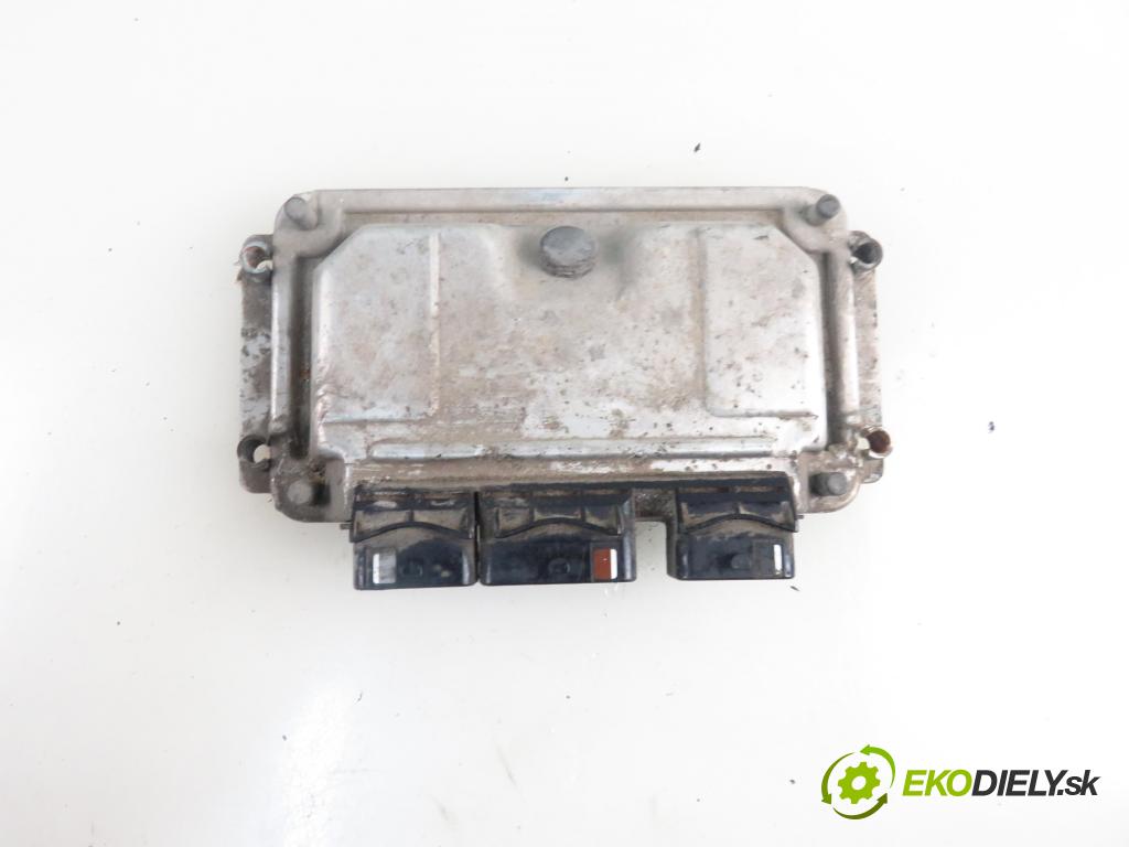 PEUGEOT PARTNER Combispace (5F) KOMBIVAN 2004 80,00 1.6 16V 109 - NFU (TU5JP4) 1587,00 Riadiaca jednotka Motor 0261207859 ; 9649009280