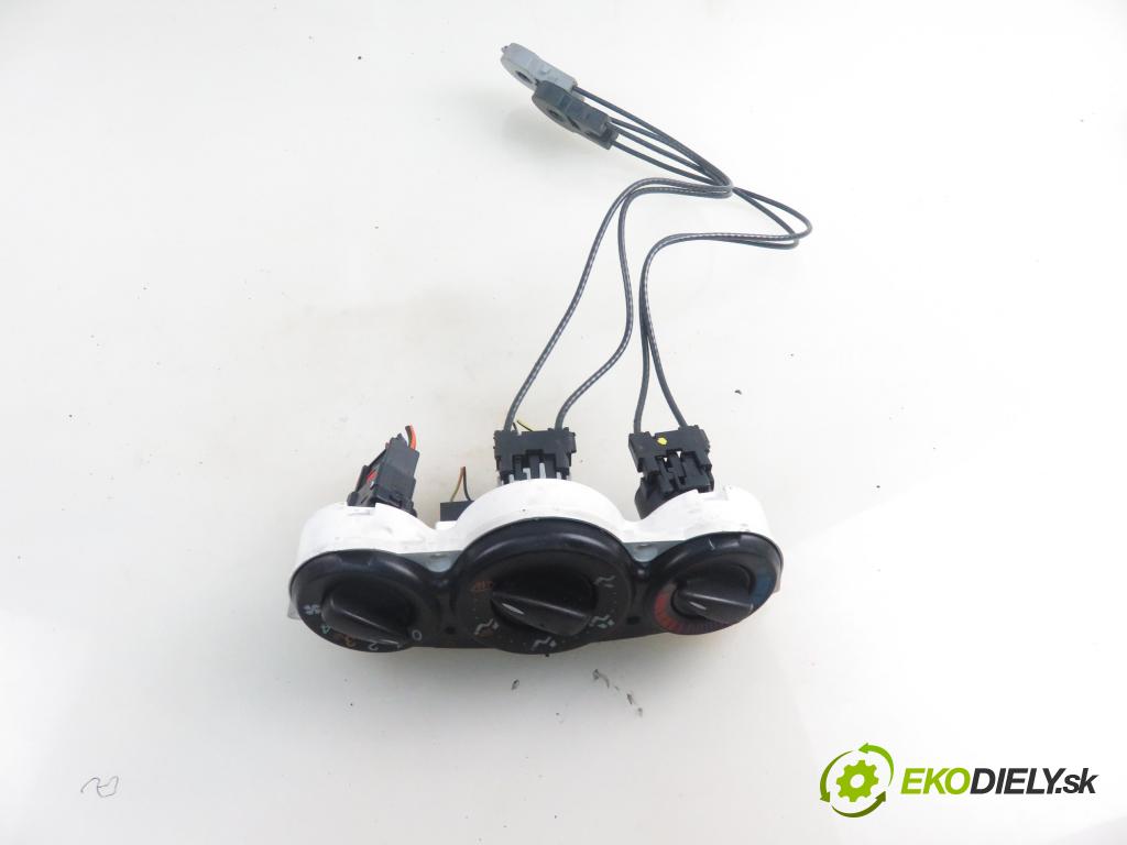 FORD FOCUS (DAW, DBW) HB 2004 74,00 1.6 16V - FYDB 1596,00 Panel kúrenia KLIMATIZACE: 98AB18C419AF ; 1S4H18C419BA