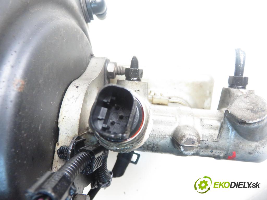 VW GOLF IV (1J1) HB 2003 50,00 1.9 SDI 68 - AQM 1896,00 Posilovač 1J1614105T ; 03786435044 (Servočerpadlo, pumpa riadenia)