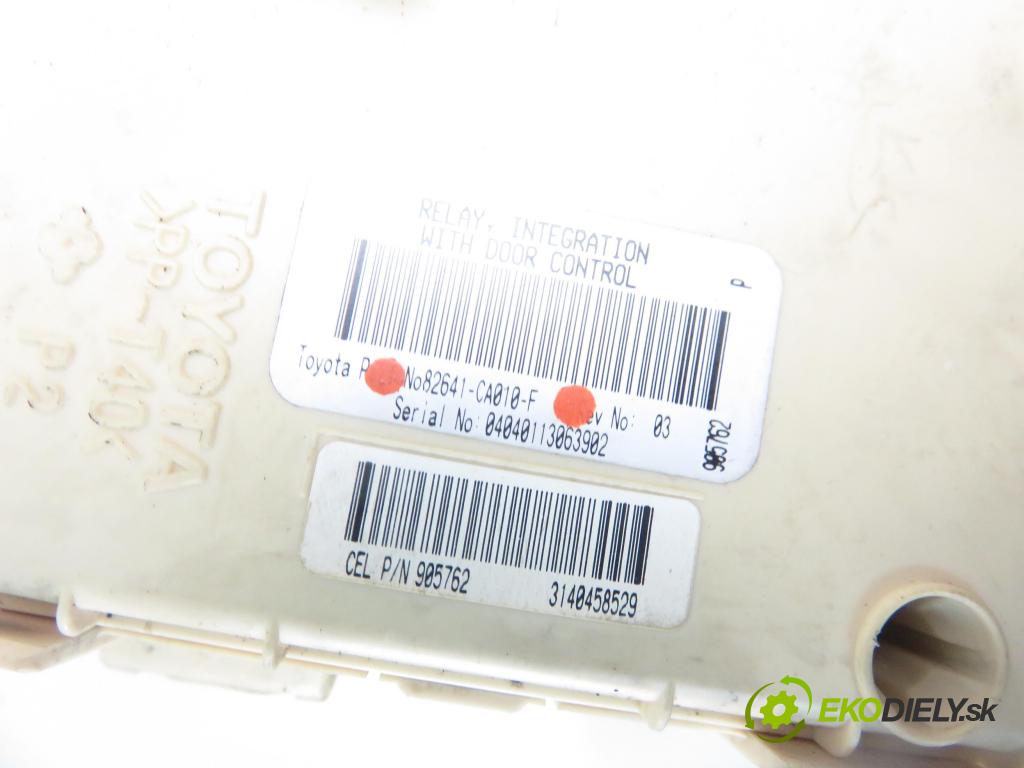 TOYOTA AVENSIS sedan (_T25_) SEDAN 2004 85,00 2.0 D-CAT 116- 1CD-FTV 1995,00 MODUL BSI 82641CA010F