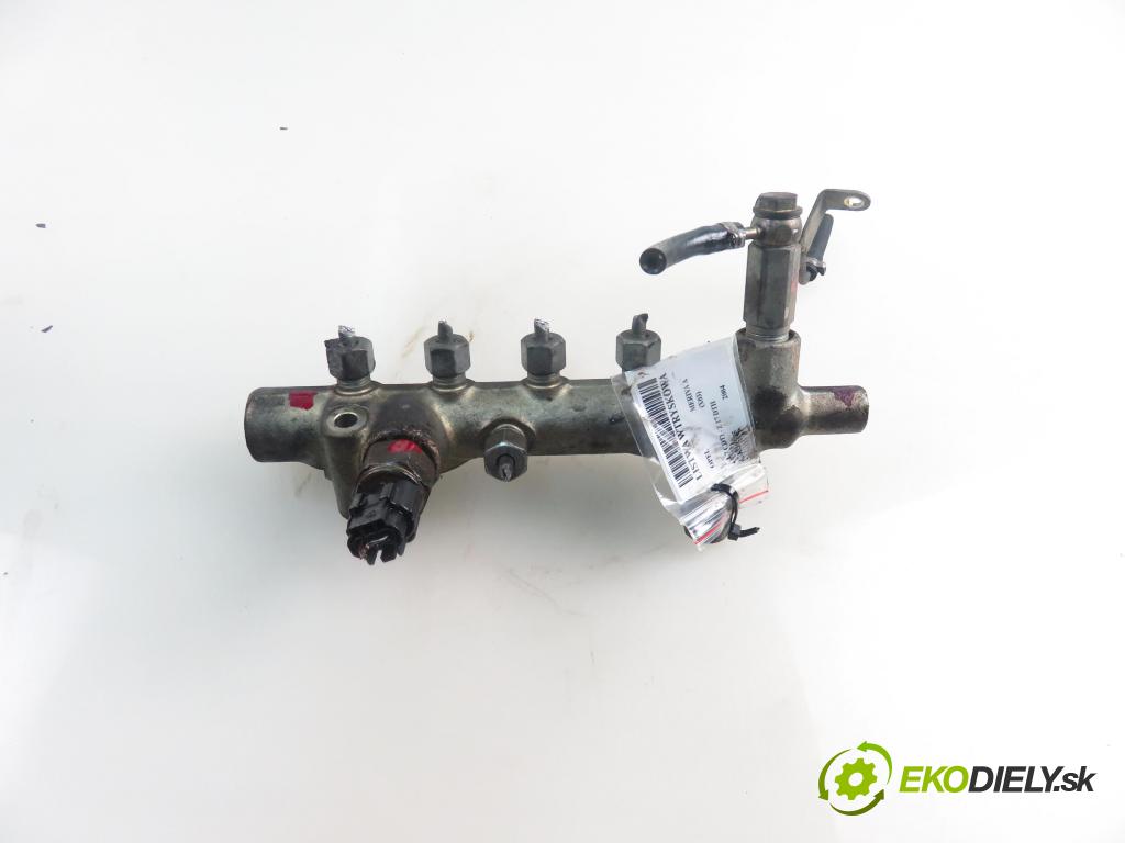 OPEL MERIVA A nadwozie wielkoprzestrzenne (MPV) (X03) HB 2004 74,00 1.7 CDTI 100 - Z 17 DTH 1686,00 Lišta vstrekovacia  (Vstrekovacia lišta)