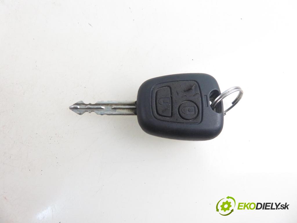 CITROEN XSARA PICASSO (N68) MINIVAN 2004 70,00 1.6 - NFV (TU5JP) 1587,00 spinačka  (Spínacia skrinka a kľúč)