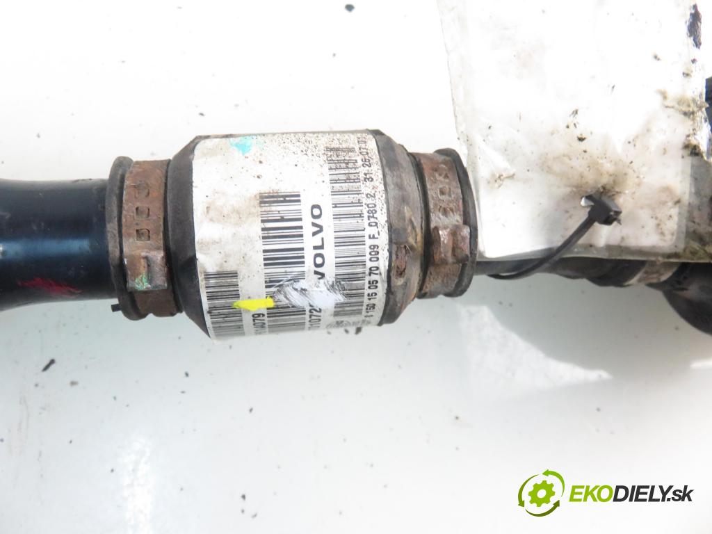 VOLVO V40 Kombi (645) KOMBI 2001 85,00 1.9 DI 116 - D 4192 T3 1870,00 Poloos LP P614079