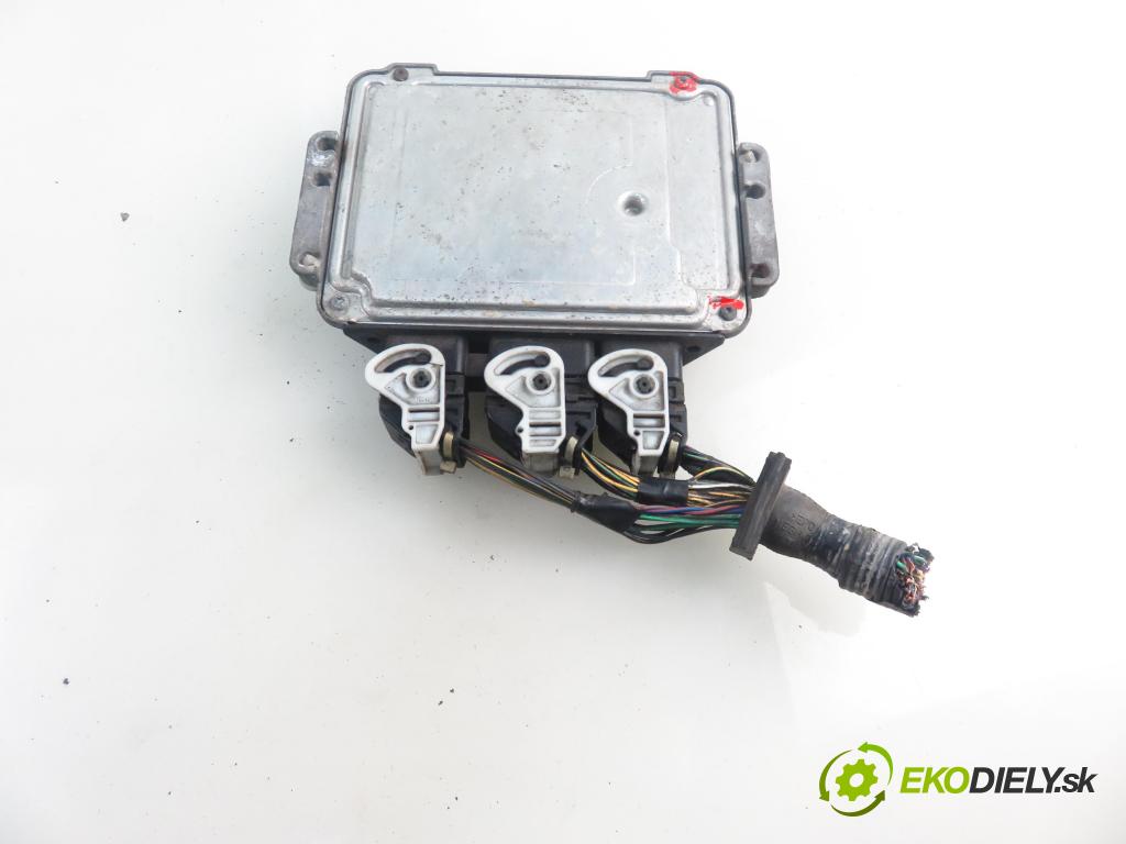 FORD FOCUS II Turnier (DA_, FFS, DS) KOMBI 2005 80,00 1.6 TDCi 109 - G8DE 1560,00 Riadiaca jednotka Motor 0281012488 ; 7M5112A650TB