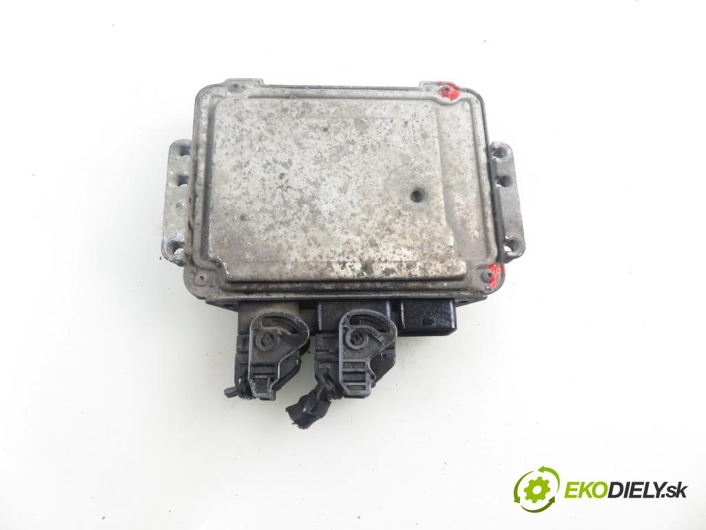 RENAULT MASTER II Skrzynia (FD) FURGON 2004 73,00 2.5 dCi 100 - G9U 754 2464,00 Riadiaca jednotka Motor 0281011432 ; 8200311550