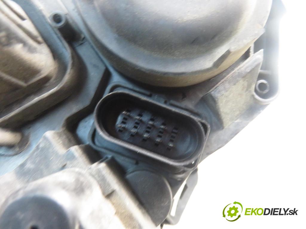 VW POLO (9N_) HB 2004 55,00 1.4 TDI - BAY 1422,00 světlo PP 0301190202 ; 6Q1941008BB
