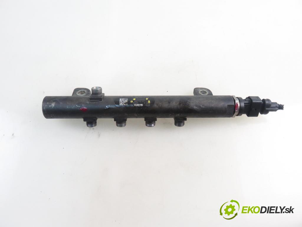 FIAT BRAVO II (198_) HB 2007 110,00 1.9 D Multijet - 937 A5.000 1910,00 Lišta vstrekovacia 0445214058 ; 55197372 ; 0281002903 (Vstrekovacia lišta)