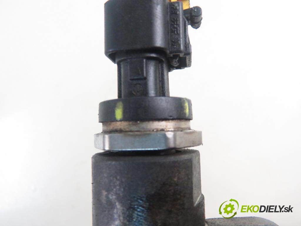 FIAT BRAVO II (198_) HB 2007 110,00 1.9 D Multijet - 937 A5.000 1910,00 Lišta vstrekovacia 0445214058 ; 55197372 ; 0281002903 (Vstrekovacia lišta)