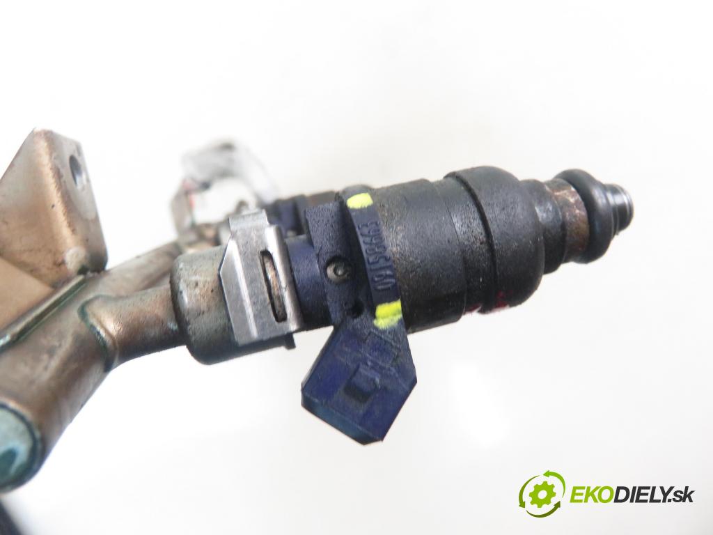 OPEL MERIVA A nadwozie wielkoprzestrzenne (MPV) (X03) HB 2005 92,00 1.8 - Z 18 XE 1796,00 Lišta vstrekovacia 5WS04490 ; 09158663 (Vstrekovacia lišta)