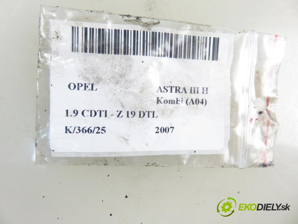 OPEL ASTRA H Kombi (A04) KOMBI 2007 74,00 1.9 CDTI - Z 19 DTL 1910,00 vstrekovač 0445110276 (Vstrekovač paliva)