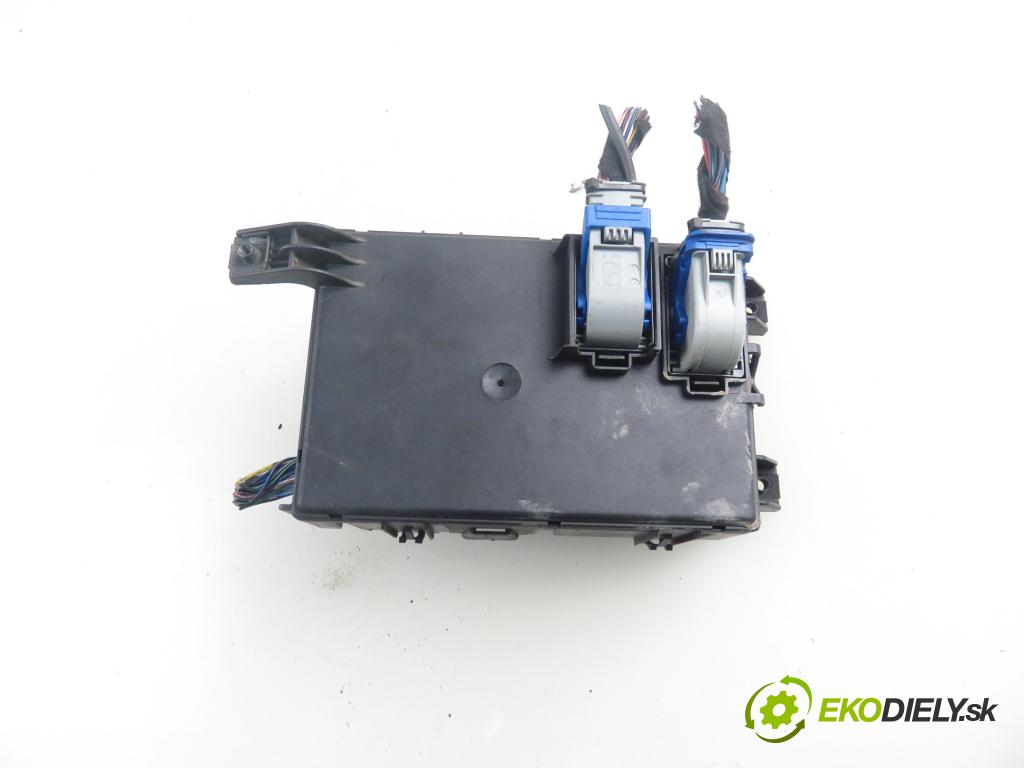 FIAT GRANDE PUNTO (199_) HB 2007 57,00 1.4 - 350 A1.000 1368,00 MODUL BSI 28094318 ; 00518060460