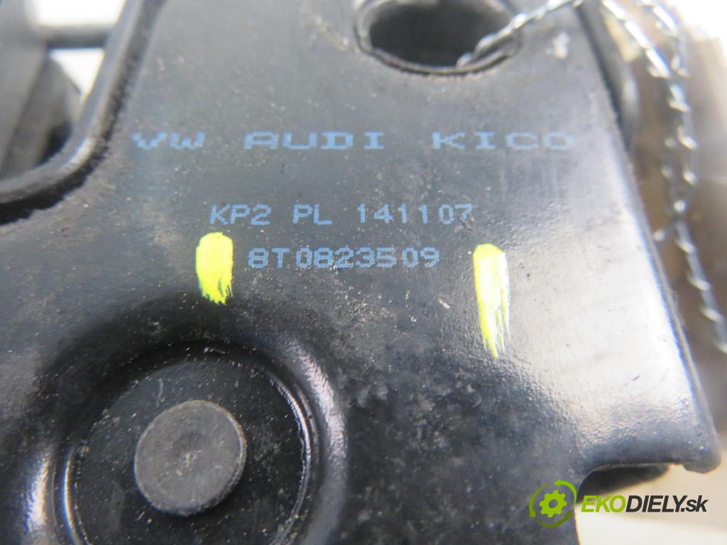 AUDI A4 (8K2, B8) SEDAN 2008 118,00 1.8 TFSI - CABB 1798,00 zámok kapoty 8T0823509