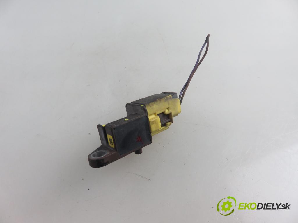 AUDI A4 (8K2, B8) SEDAN 2008 118,00 1.8 TFSI - CABB 1798,00 Snímač nárazu 5WK43738 ; 8K0959651 (Snímač nárazu)