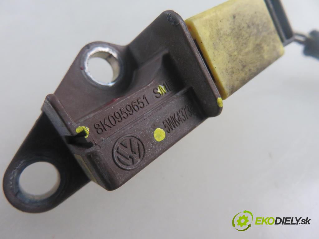 AUDI A4 (8K2, B8) SEDAN 2008 118,00 1.8 TFSI - CABB 1798,00 Snímač nárazu 5WK43738 ; 8K0959651 (Snímač nárazu)