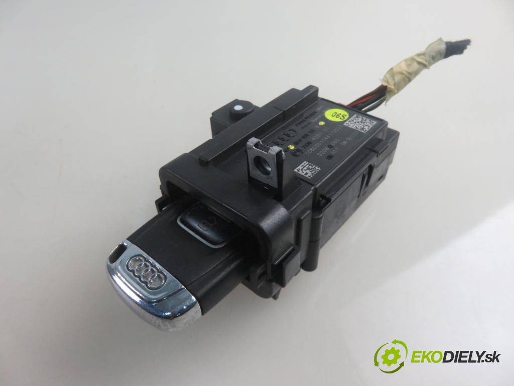 AUDI A4 (8K2, B8) SEDAN 2008 118,00 1.8 TFSI - CABB 1798,00 spinačka 8K0909131B (Spínacia skrinka a kľúč)