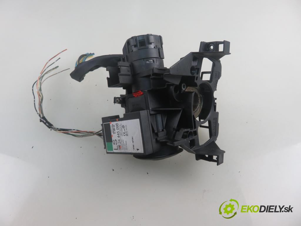 SUZUKI WAGON R+ (MM) HB 2002 56,00 1.3 4WD (RB 413) - G13BB 1298,00 spinačka 24445098 ; 5WK4763 (Spínacia skrinka a kľúč)