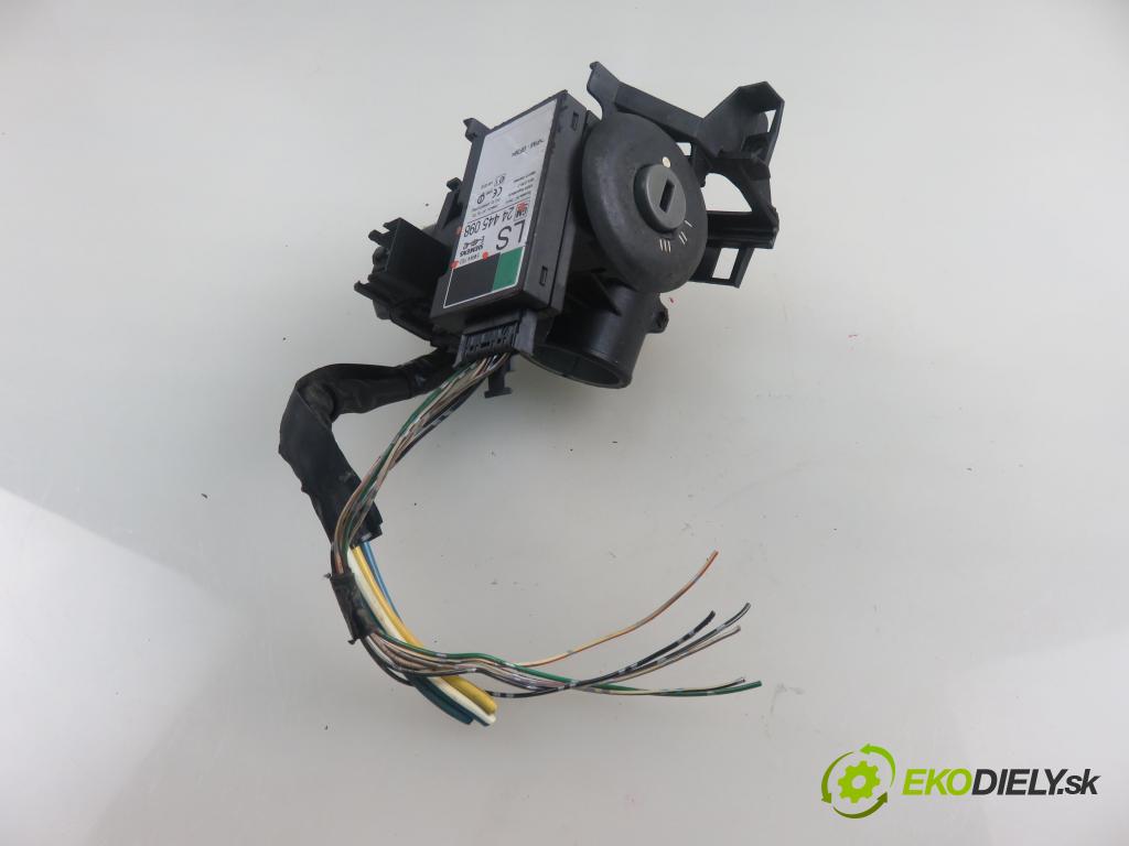 SUZUKI WAGON R+ (MM) HB 2002 56,00 1.3 4WD (RB 413) - G13BB 1298,00 spinačka 24445098 ; 5WK4763 (Spínacia skrinka a kľúč)