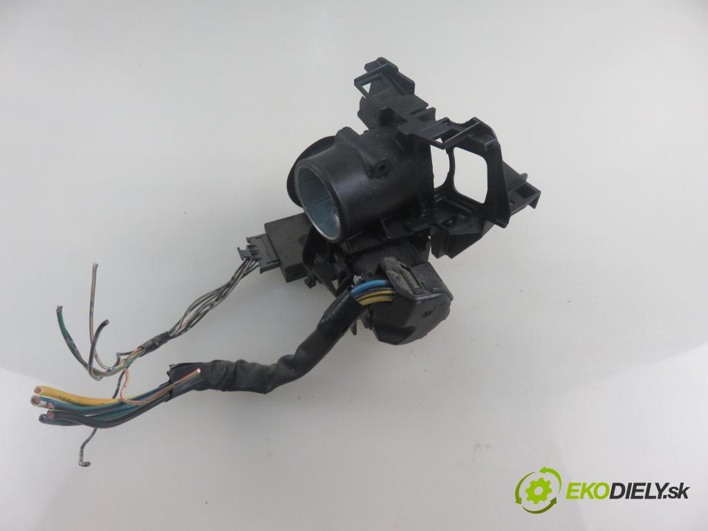 SUZUKI WAGON R+ (MM) HB 2002 56,00 1.3 4WD (RB 413) - G13BB 1298,00 spinačka 24445098 ; 5WK4763 (Spínacia skrinka a kľúč)