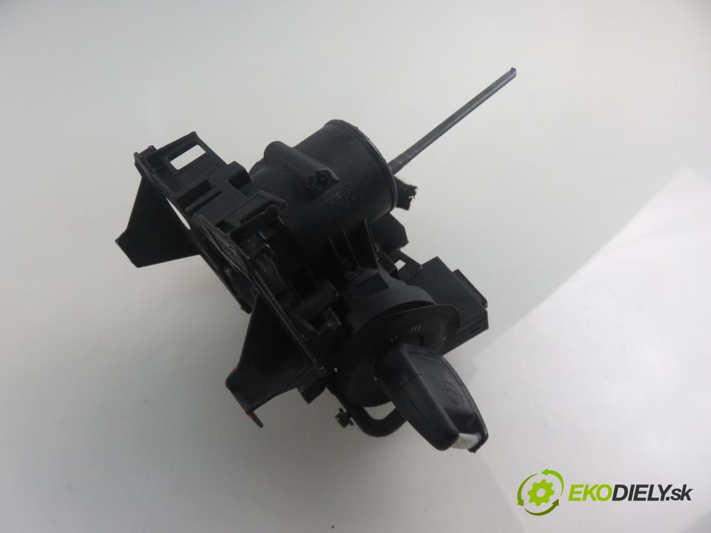 OPEL ZAFIRA A Nadwozie Wielkopojemne (MPV) (T98)  MINIVAN 2000 60,00 2.0 DI 16V - X 20 DTL 1995,00 spinačka 24445098 ; 5WK4763 (Spínacia skrinka a kľúč)