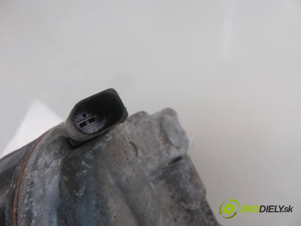 AUDI A4 (8K2, B8) SEDAN 2008 118,00 1.8 TFSI - CABB 1798,00 KOMPRESOR: klimatizácie 8K0260805E ; 4471906903 (Kompresor klimatizácie)