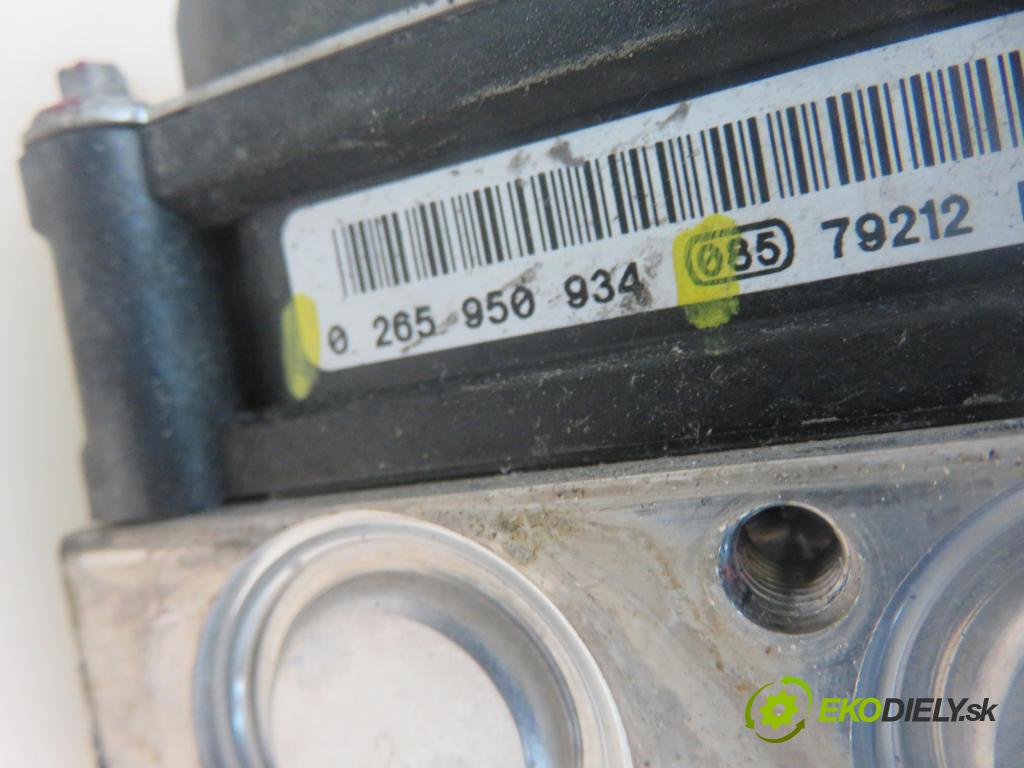 AUDI A4 (8K2, B8) SEDAN 2008 118,00 1.8 TFSI - CABB 1798,00 Pumpa ABS 8K0614517BB ; 0265950934 ; 0265236078 (Pumpa ABS)