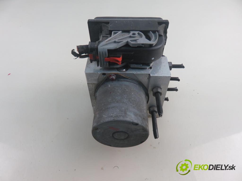 AUDI A4 (8K2, B8) SEDAN 2008 118,00 1.8 TFSI - CABB 1798,00 Pumpa ABS 8K0614517BB ; 0265950934 ; 0265236078 (Pumpa ABS)