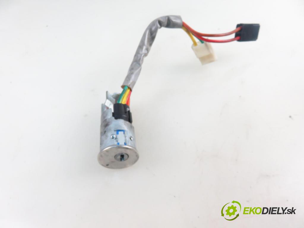 RENAULT MASTER II Skrzynia (FD) FURGON 2004 73,00 2.5 dCi 100 - G9U 754 2464,00 spinačka  (Spínacia skrinka)