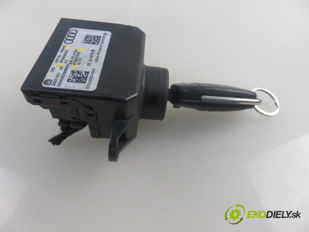 AUDI A6 (4F2, C6) SEDAN 2004 165,00 3.0 TDI quattro - BMK 2967,00 spinačka 4F0909131E ; 4F0910131E (Spínacia skrinka a kľúč)