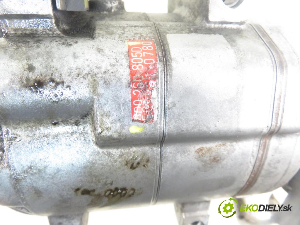 VW PASSAT B5 Variant (3B5) KOMBI 1998 66,00 1.9 TDI 90 - AHU 1896,00 KOMPRESOR: klimatizácie 8D0260805D (Kompresor klimatizácie)