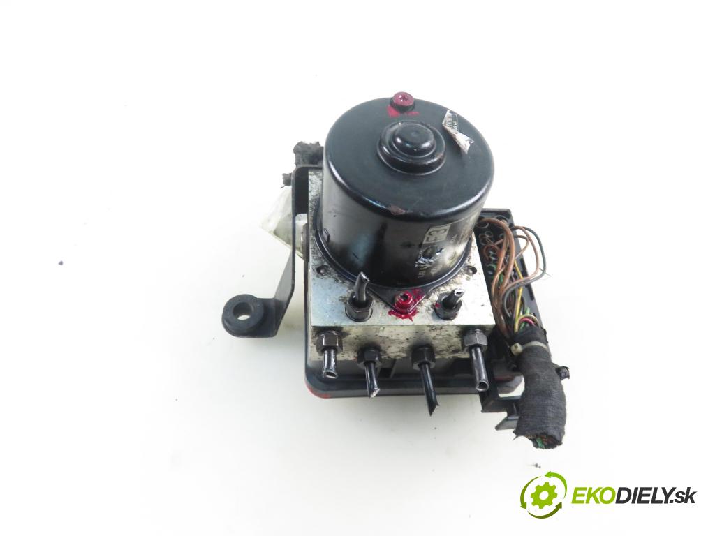 VW GOLF IV (1J1) HB 2001 66,00 1.9 TDI 90 - ALH 1896,00 Pumpa ABS 1C0907379E ; 10096003133 ; 10020600094 (Pumpa ABS)