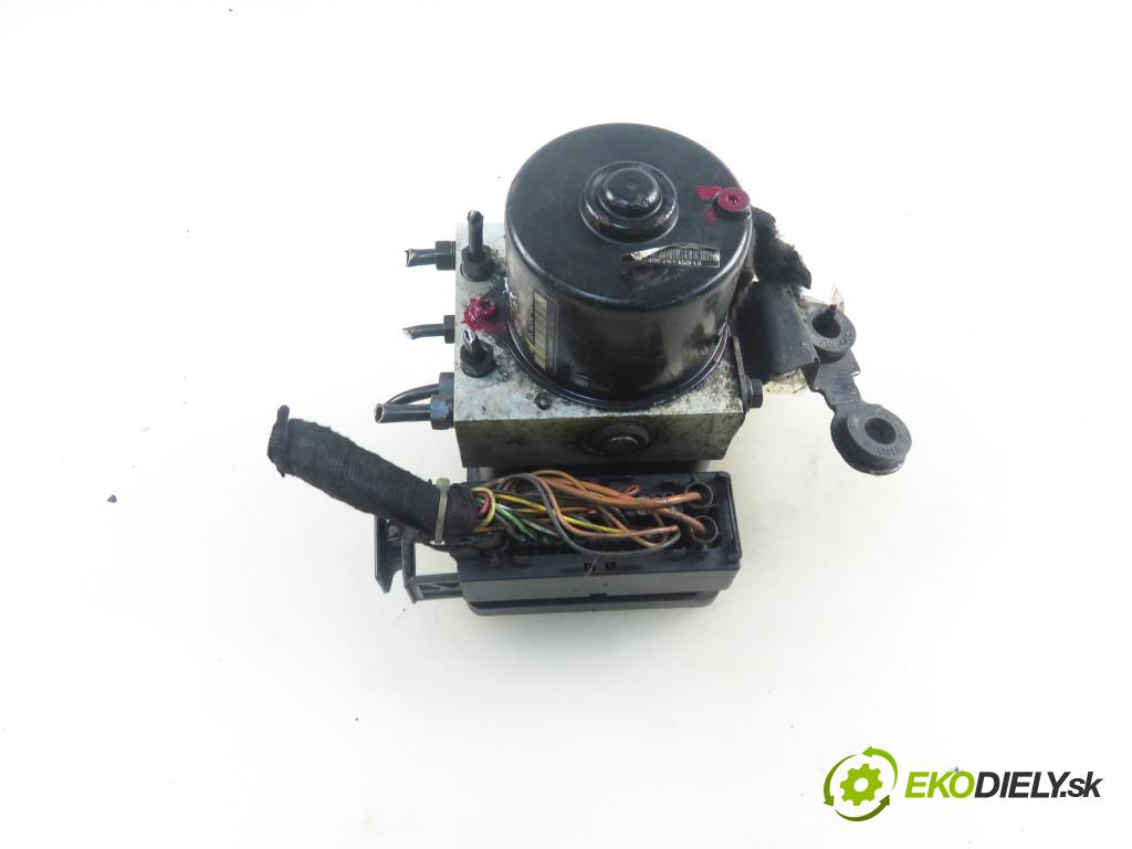 VW GOLF IV (1J1) HB 2001 66,00 1.9 TDI 90 - ALH 1896,00 Pumpa ABS 1C0907379E ; 10096003133 ; 10020600094 (Pumpa ABS)