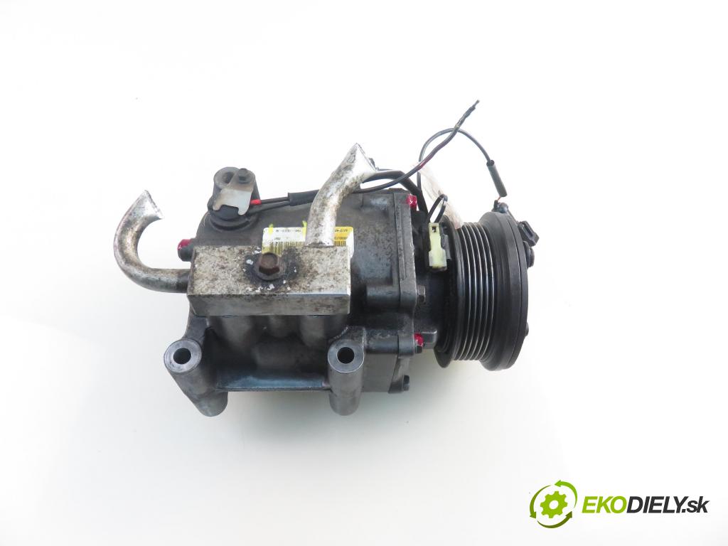 FORD FOCUS Turnier (DNW) KOMBI 2001 85,00 1.8 16V - EYDF 1796,00 KOMPRESOR: klimatizácie YS4H19D629AB (Kompresor klimatizácie)