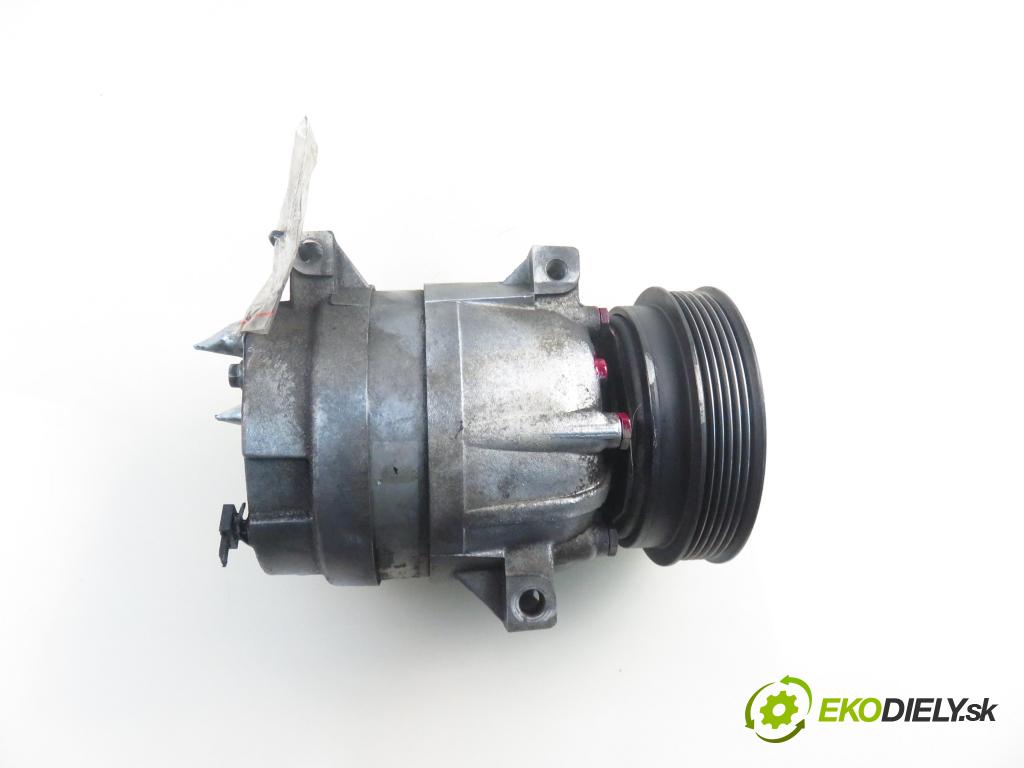 RENAULT MEGANE Scenic (JA0/1_) MINIVAN 1999 79,00 1.6 16V 107 - K4M 700 1598,00 KOMPRESOR: klimatizace 7700103536 (Kompresor klimatizace)