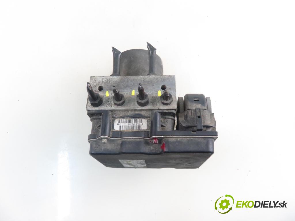AUDI A6 (4F2, C6) SEDAN 2004 165,00 3.0 TDI quattro - BMK 2967,00 pumpa ABS 0265950359 ; 4F0614517A ; 0265234111 (Pumpy brzdové)