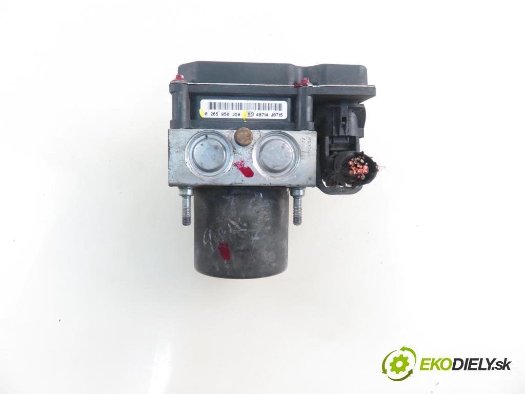 AUDI A6 (4F2, C6) SEDAN 2004 165,00 3.0 TDI quattro - BMK 2967,00 pumpa ABS 0265950359 ; 4F0614517A ; 0265234111 (Pumpy brzdové)