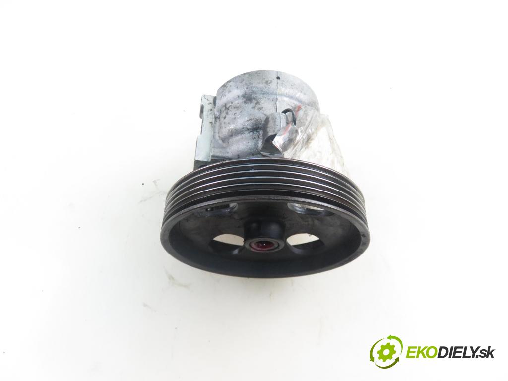 RENAULT TRAFIC II Skrzynia (FL) FURGON 2001 74,00 1.9 dCi 100 - F9Q 760 1870,00 Pumpa servočerpadlo  (Servočerpadlo, pumpa riadenia)