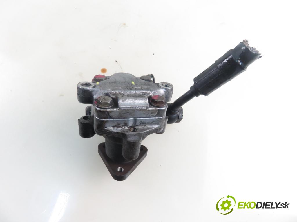 VW PASSAT B5.5 Variant (3B6) KOMBI 2001 96,00 1.9 TDI PD 130 - AVF 1896,00 Pumpa servočerpadlo 8D0145177Q (Servočerpadlo, pumpa riadenia)