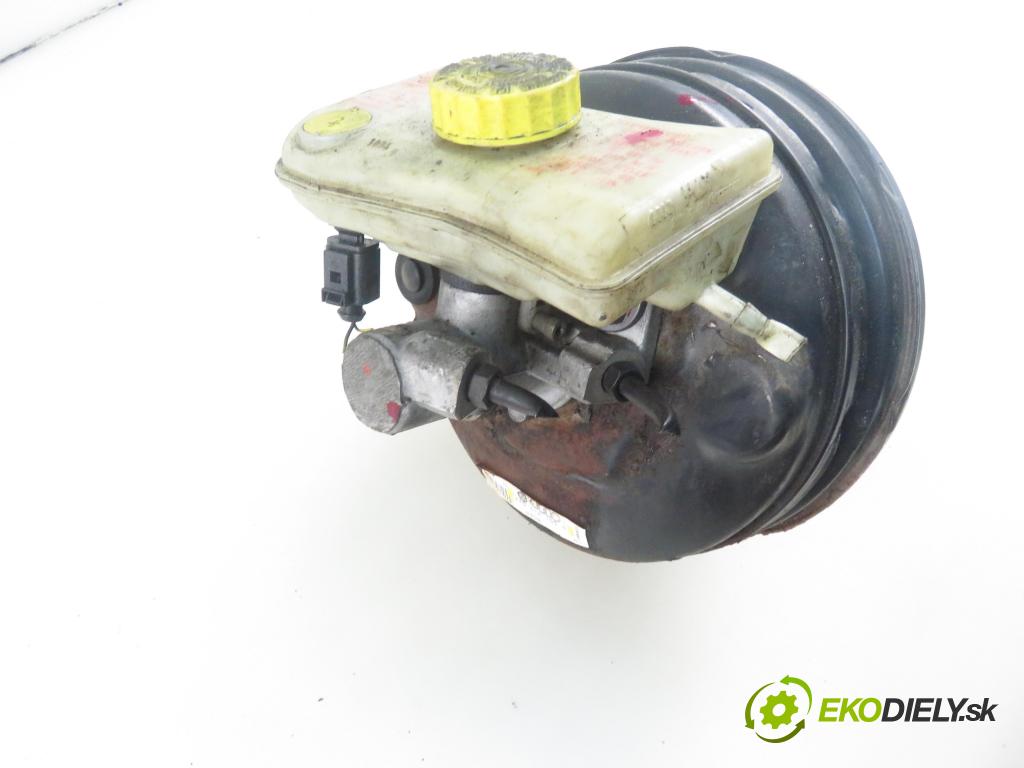 AUDI A6 (4F2, C6) SEDAN 2004 165,00 3.0 TDI quattro - BMK 2967,00 Posilovač 4F0612105G (Servočerpadlo, pumpa riadenia)