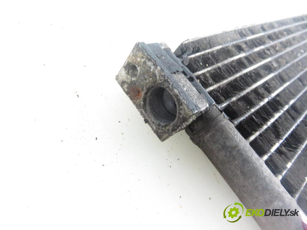 AUDI A4 (8K2, B8) SEDAN 2008 118,00 1.8 TFSI - CABB 1798,00 chladič klimatizácie  (Chladič klimatizácie)