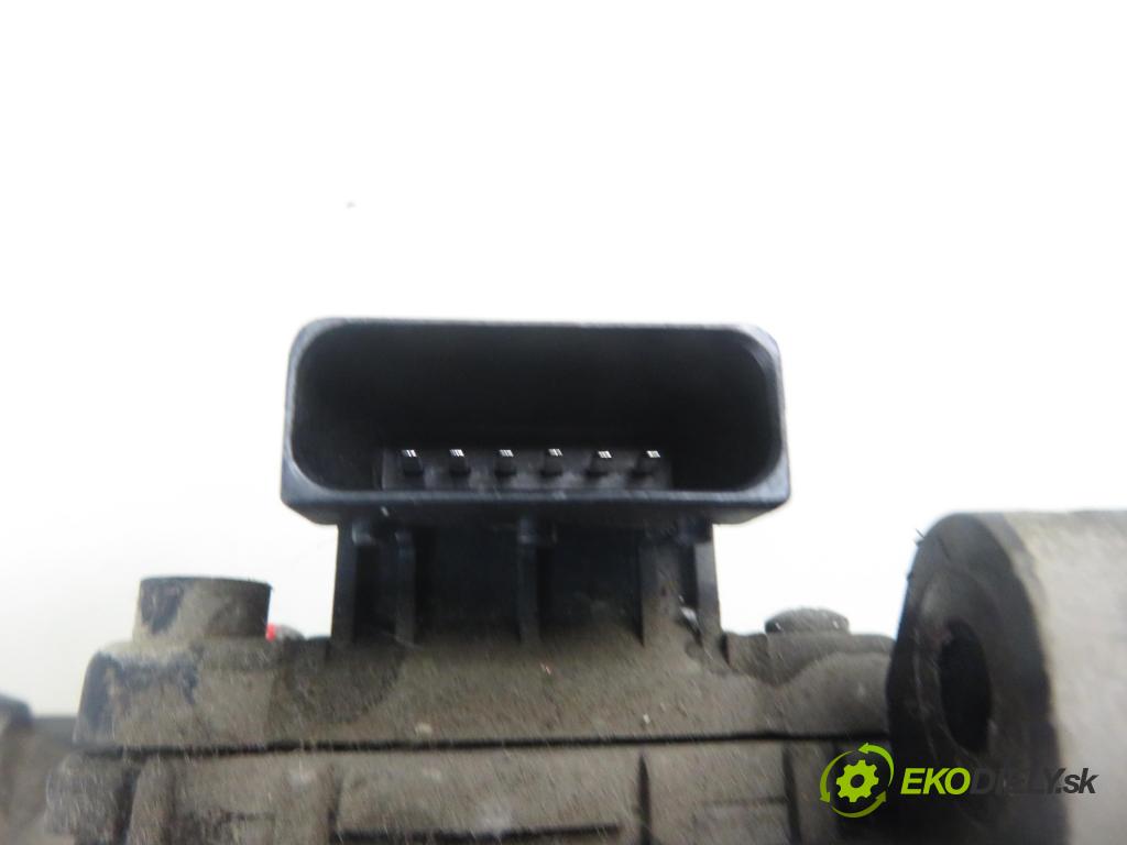 OPEL ASTRA G liftback (T98) HB 2001 62,00 1.6 8V - Z 16 SE 1598,00 Potenciometer plynu 9157998BK ; 6PV00811200 (Pedál)