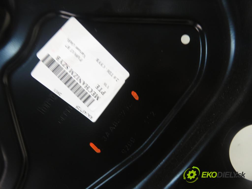 VW PASSAT B7 Variant (365) KOMBI 2011 103,00 2.0 TDI - CFFB 1968,00 mechanismus oken PTE 3AA839756 ; 3C0959704