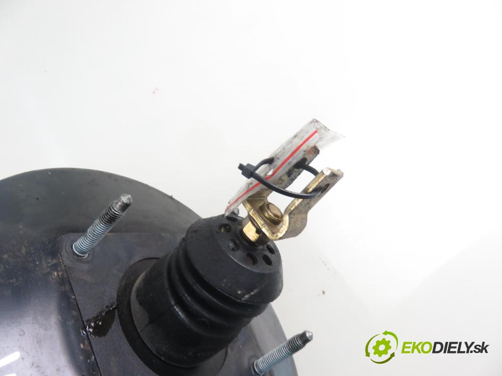 TOYOTA AVENSIS sedan (_T25_) SEDAN 2004 85,00 2.0 D-CAT 116- 1CD-FTV 1995,00 Posilovač 4720005170 ; 0204024541 (Servočerpadlo, pumpa riadenia)