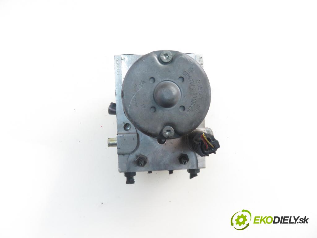 AUDI A4 (8E2, B6) SEDAN 2001 96,00 1.9 TDI PD 130 - AWX 1896,00 Pumpa ABS 0265950011 ; 0265225048 (Pumpa ABS)