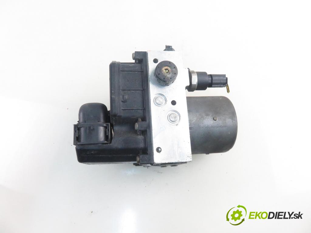 AUDI A4 (8E2, B6) SEDAN 2001 96,00 1.9 TDI PD 130 - AWX 1896,00 Pumpa ABS 0265950011 ; 0265225048 (Pumpa ABS)