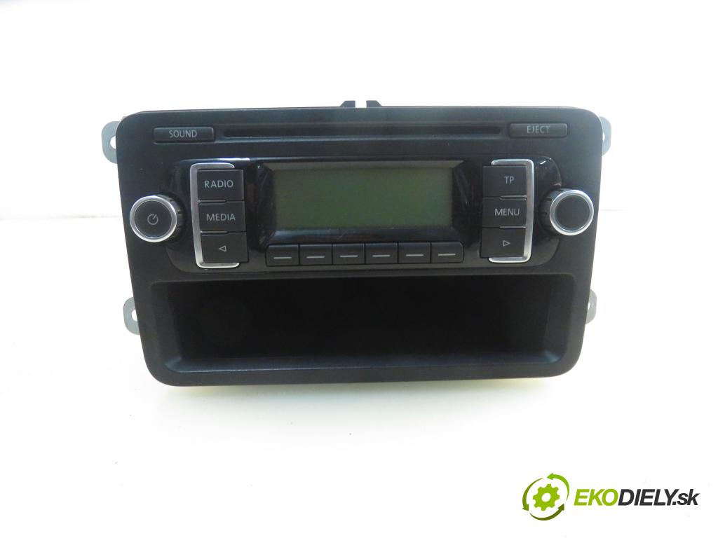 VW GOLF V Variant (1K5) KOMBI 2009 77,00 1.9 TDI - BXE 1896,00 RADIO CD 1K0035156A