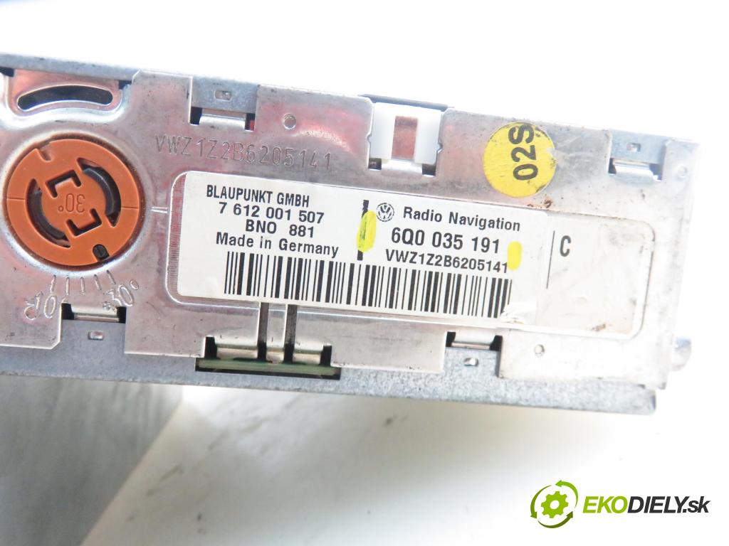 VW POLO (9N_) HB 2001 47,00 1.2 12V 64 - AZQ 1198,00 RADIO CD 6Q0035191